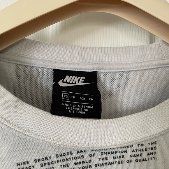 Nike 21.0 Cropped Sweatshirt - Picture 6 of 8